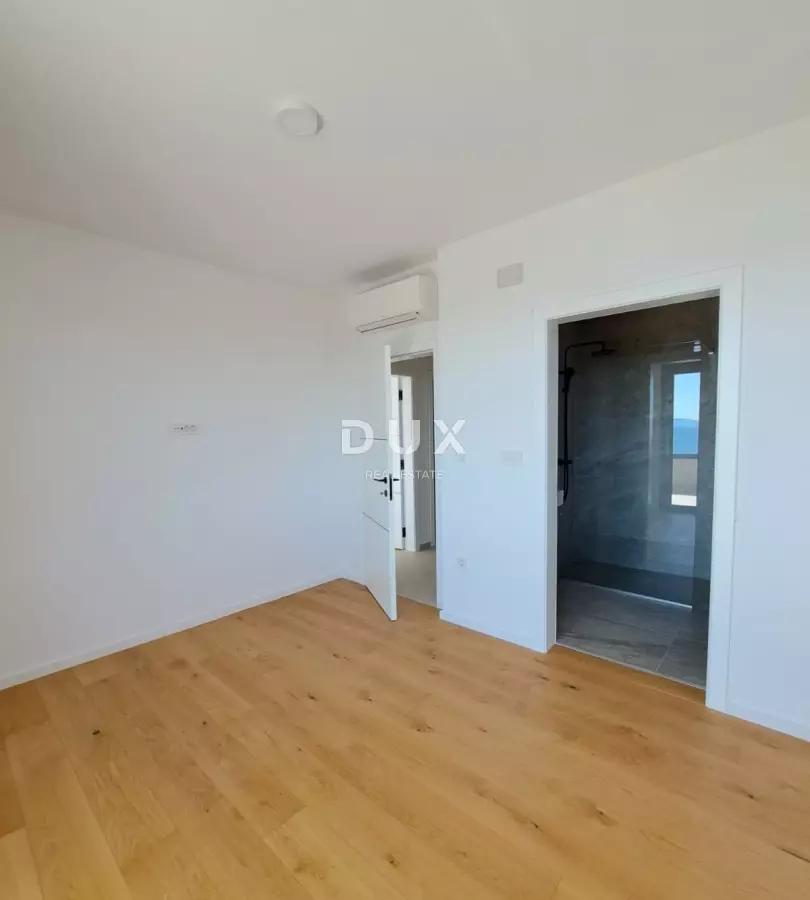 3-bedroom Apartment In Lun, Croatia (123 M²)