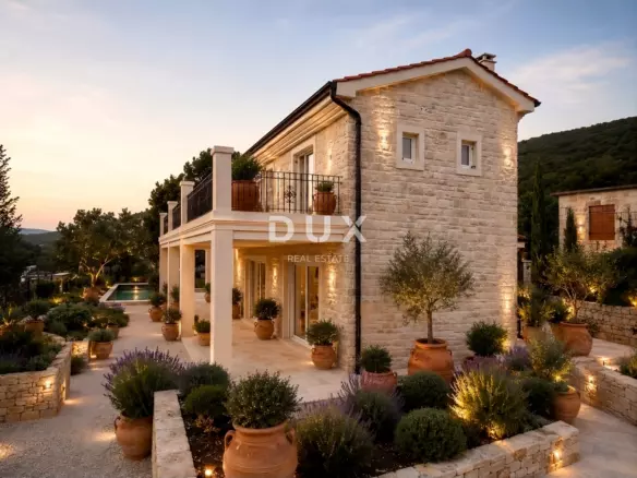 3-bedroom Detached House In Rabac, Croatia (273,34 M²)