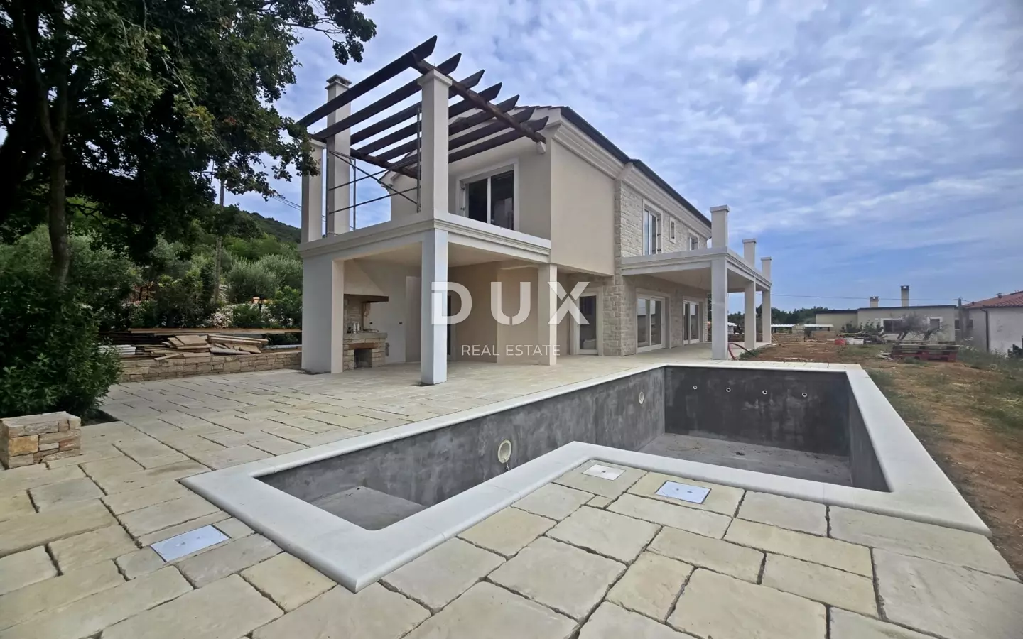 3-bedroom Detached House In Rabac, Croatia (273,34 M²)