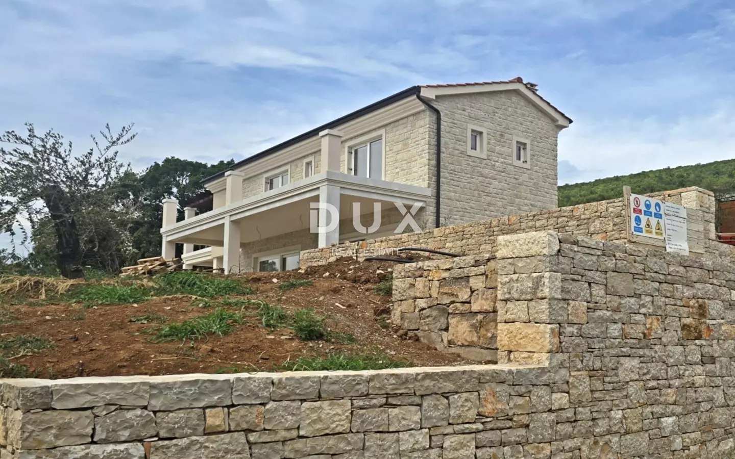 3-bedroom Detached House In Rabac, Croatia (273,34 M²)