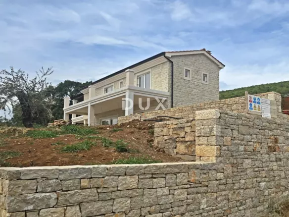 3-bedroom Detached House In Rabac, Croatia (273,34 M²)