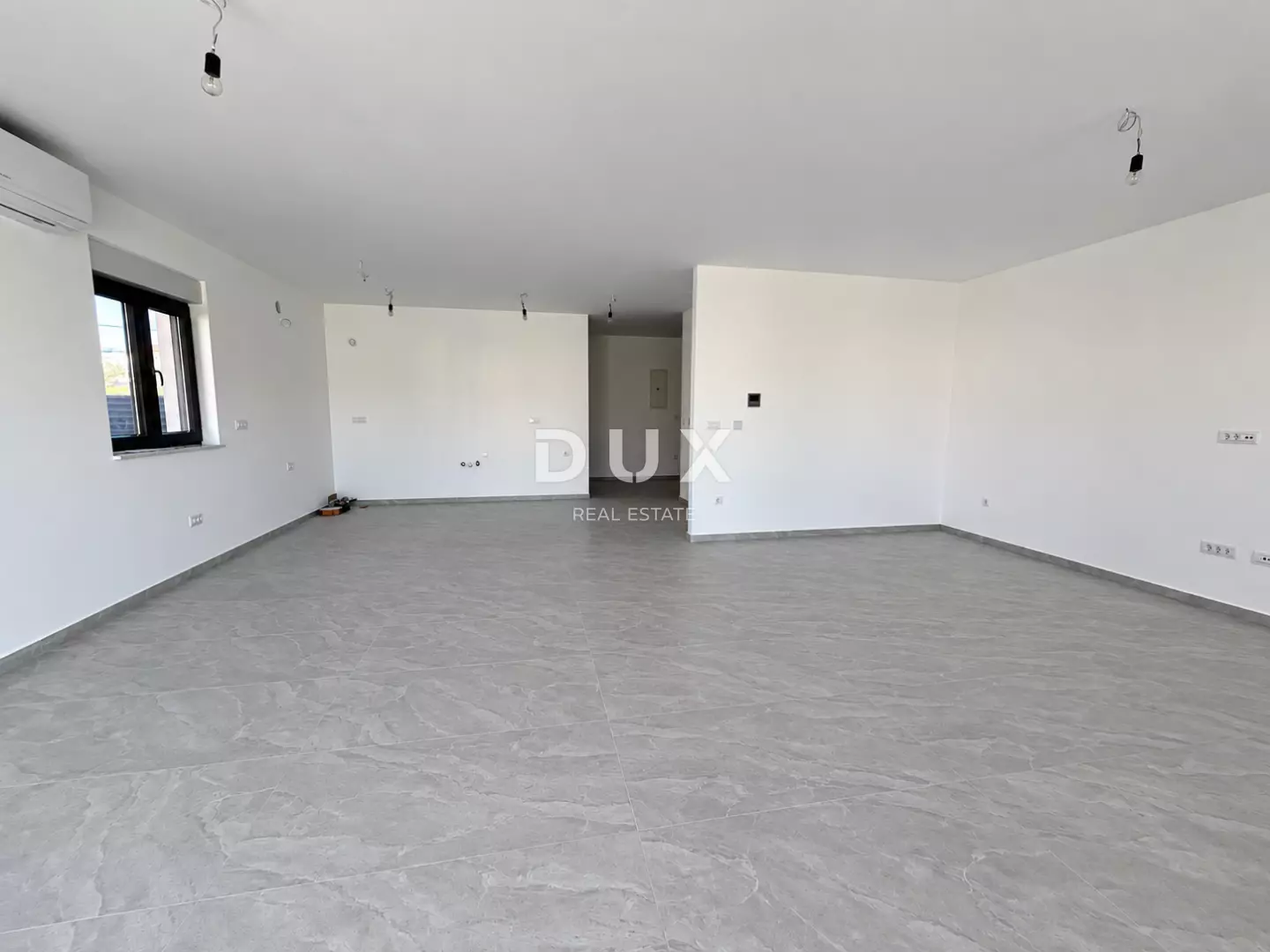 3-bedroom Apartment In Vodice, Croatia (171,38 M²)