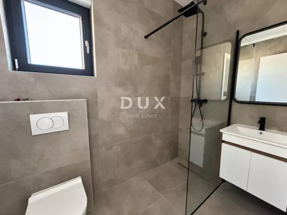 3-bedroom Apartment In Vodice, Croatia (171,38 M²)