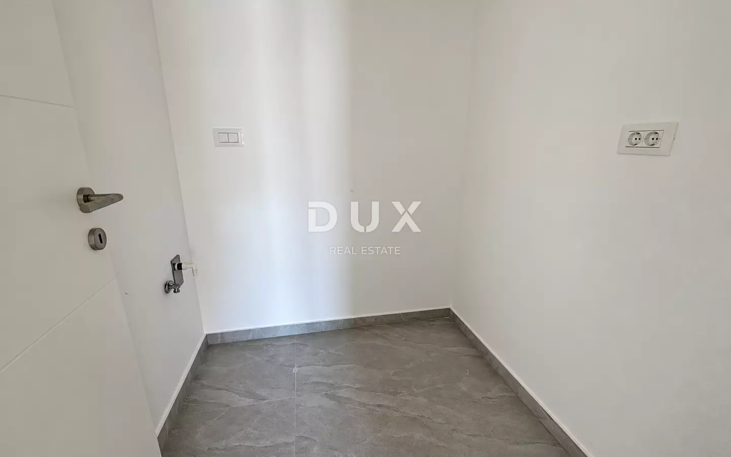 2-bedroom Apartment In Vodice, Croatia (113,37 M²)