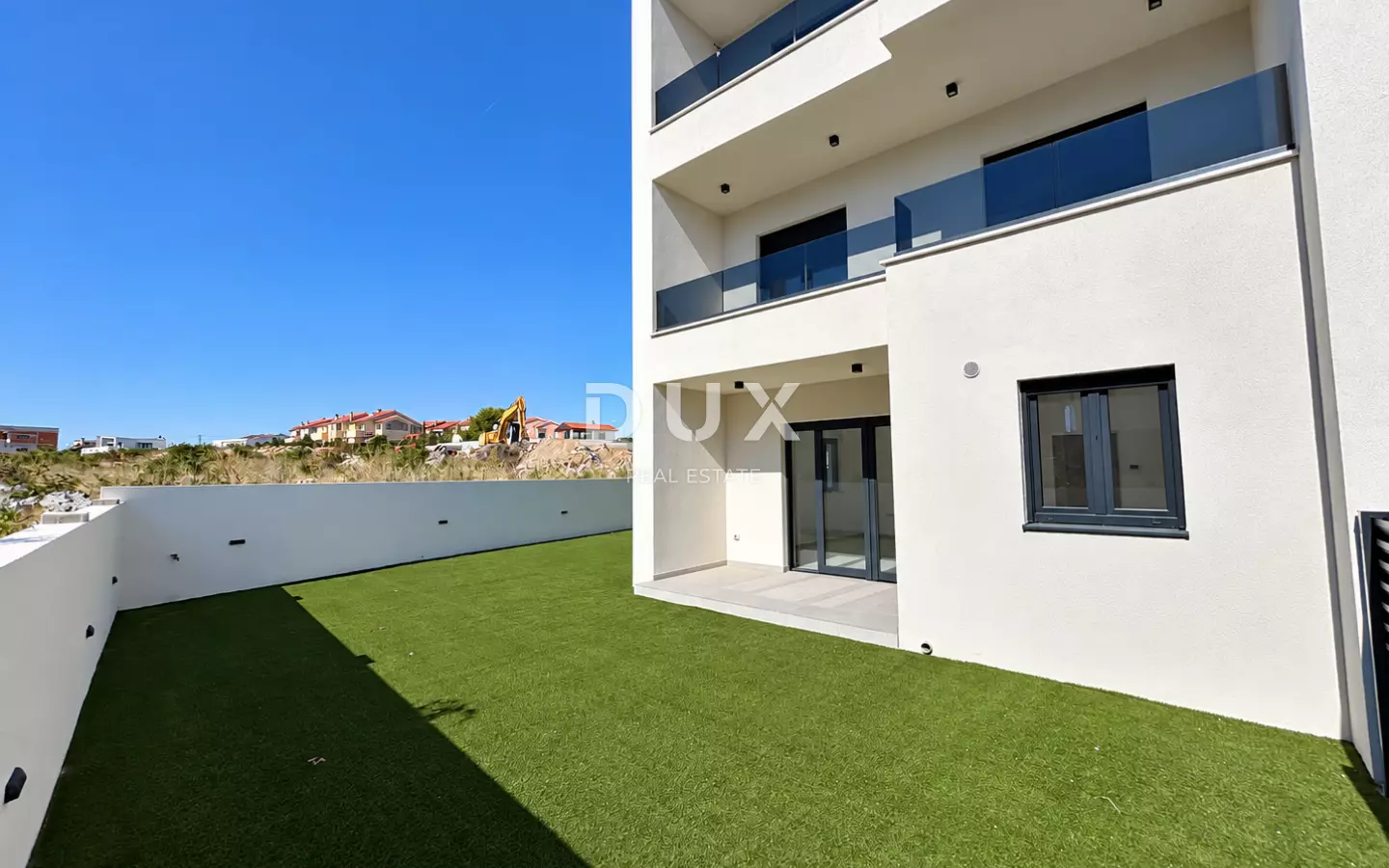 2-bedroom Apartment In Vodice, Croatia (113,37 M²)