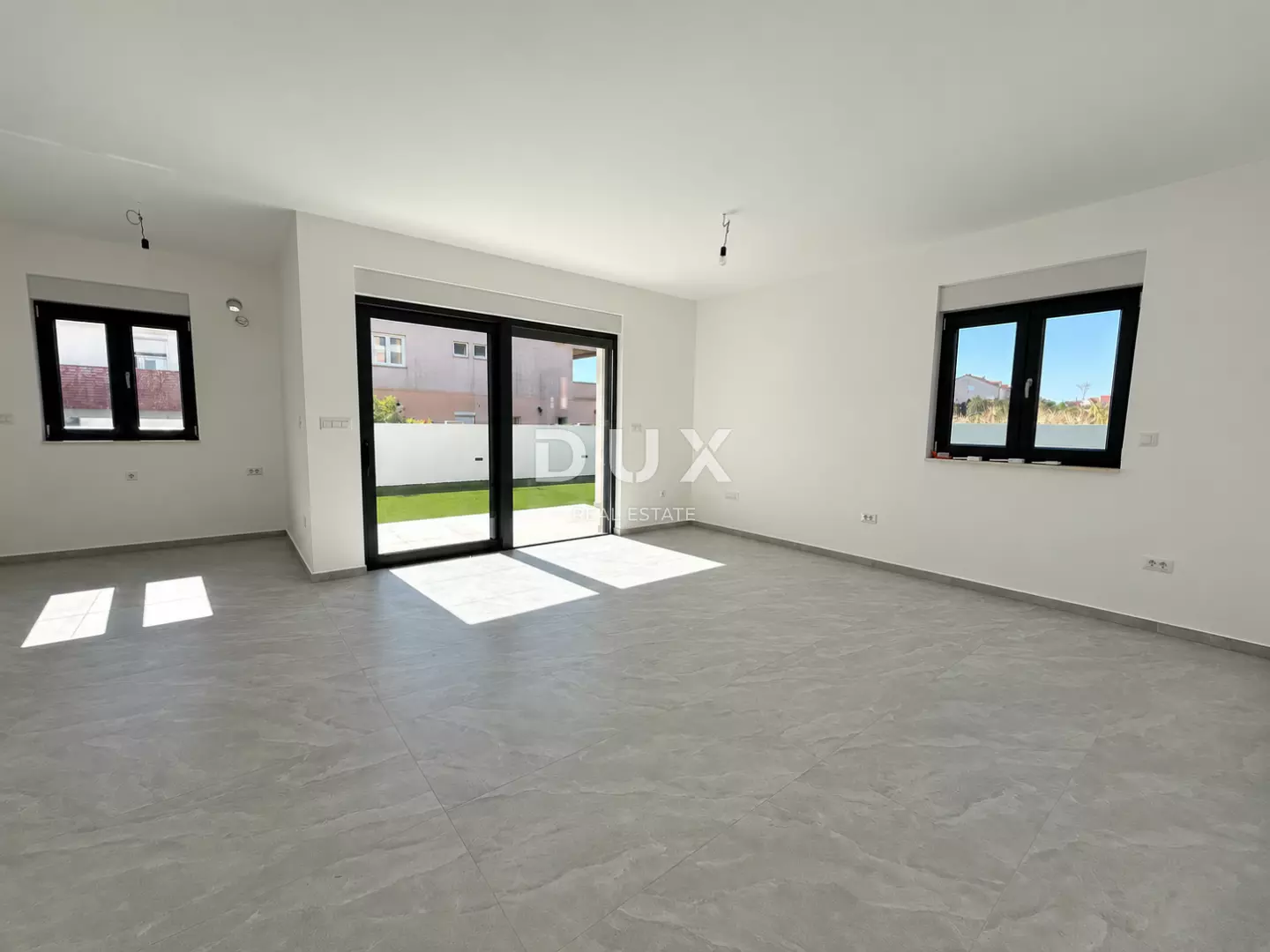2-bedroom Apartment In Vodice, Croatia (113,37 M²)