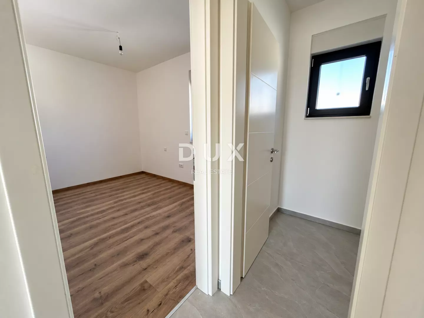 1791193009_minimalist-apartment-interior-junction-bca5fd 3-bedroom Apartment In Vodice, Croatia (124,4 M²)