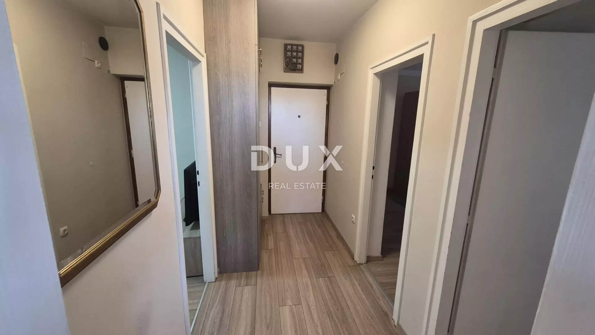 2-bedroom Apartment In Jazine, Croatia (53 M²)
