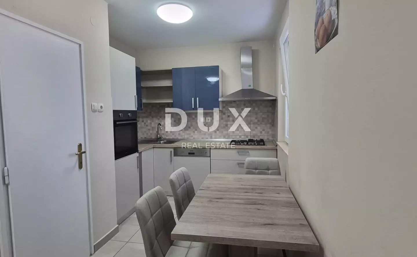 2-bedroom Apartment In Jazine, Croatia (53 M²)