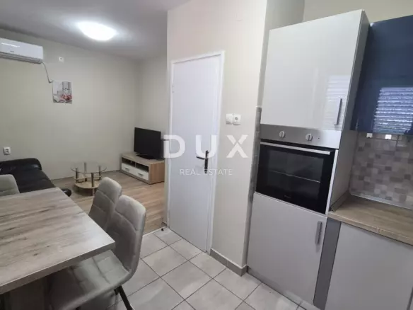 2-bedroom Apartment In Jazine, Croatia (53 M²)