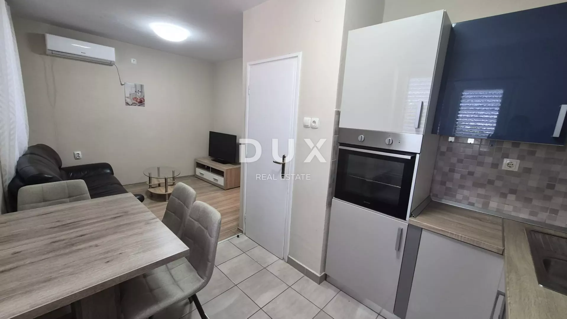 2-bedroom Apartment In Jazine, Croatia (53 M²)