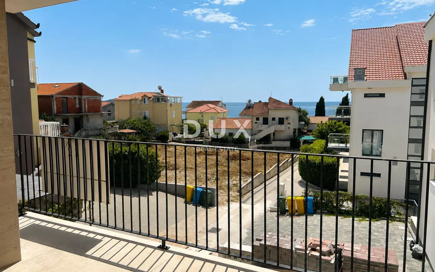9-bedroom Detached House In Zečevo Rogozničko, Croatia (420 M²)
