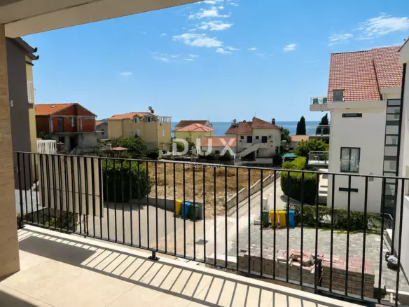 9-bedroom Detached House In Zečevo Rogozničko, Croatia (420 M²)
