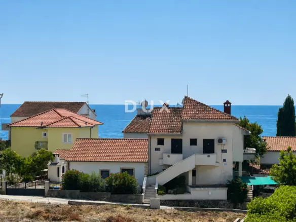 9-bedroom Detached House In Zečevo Rogozničko, Croatia (420 M²)