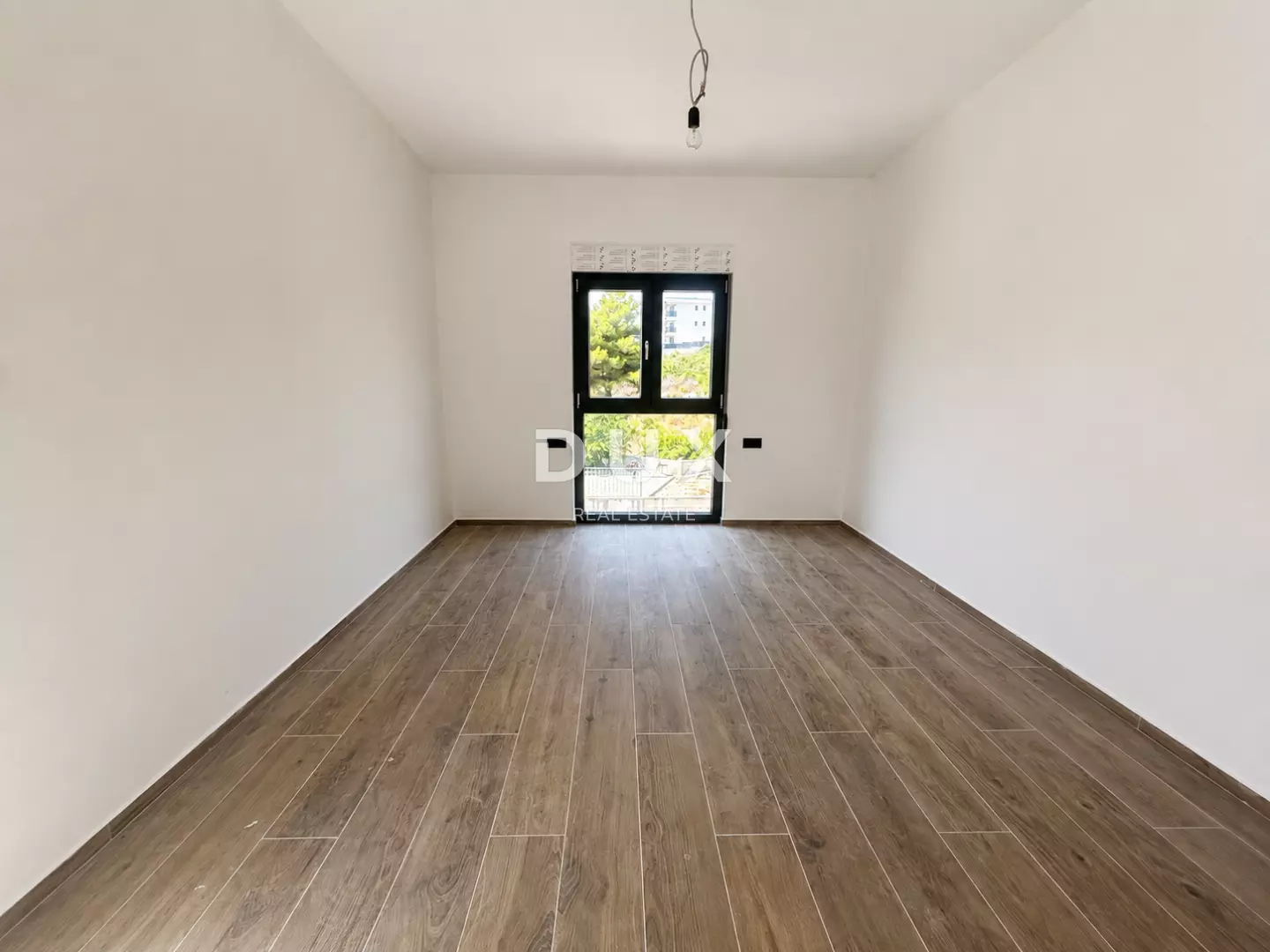 9-bedroom Detached House In Zečevo Rogozničko, Croatia (420 M²)