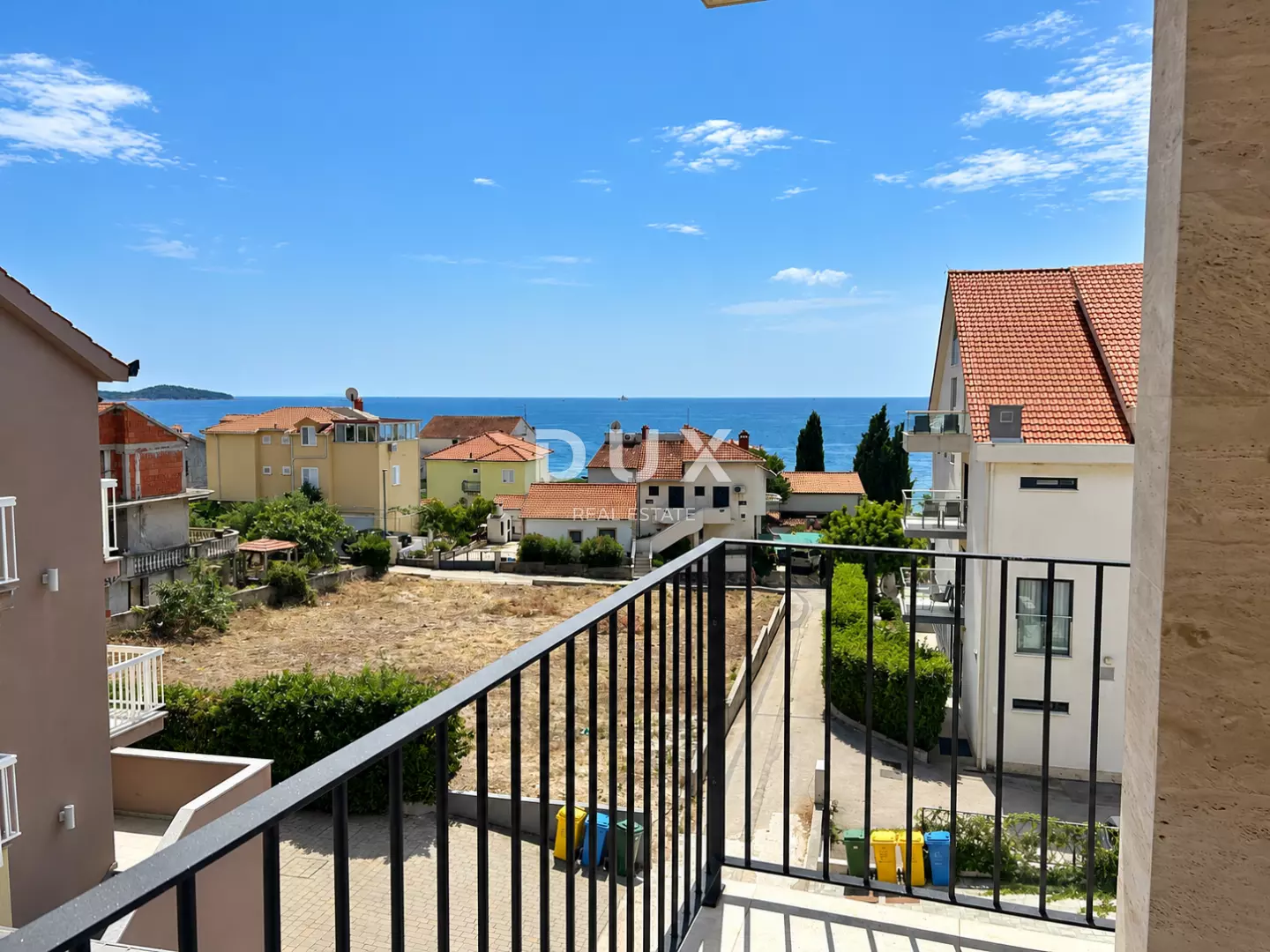 9-bedroom Detached House In Zečevo Rogozničko, Croatia (420 M²)