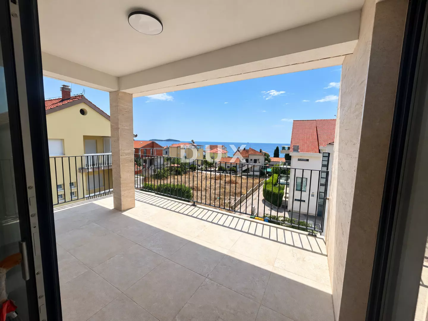 9-bedroom Detached House In Zečevo Rogozničko, Croatia (420 M²)