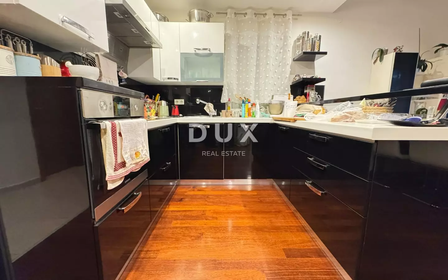 3-bedroom Apartment In Srdoči, Croatia (115 M²)