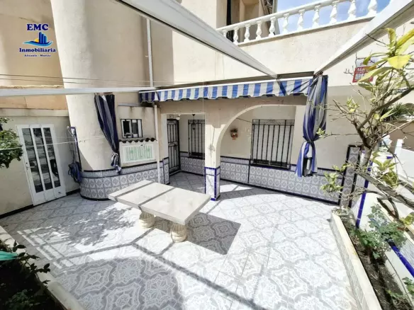 5-bedroom Quad House In Torrevieja, Spain (97 M²)
