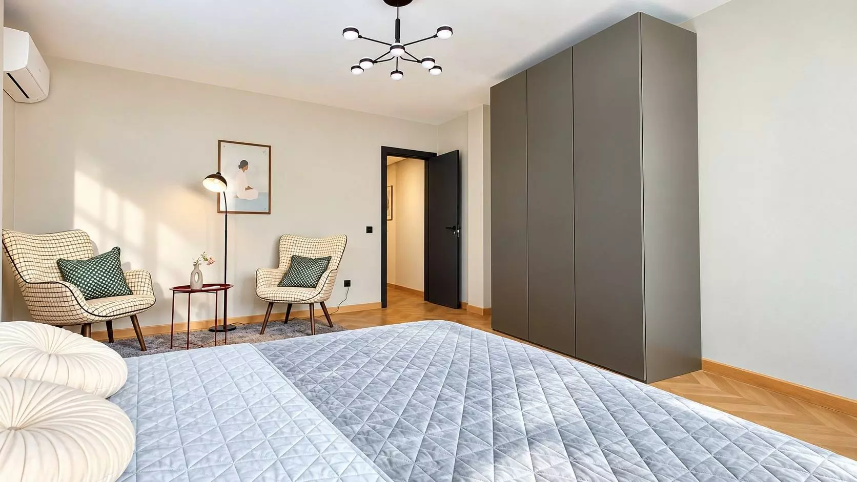 3-bedroom Apartment In Torrevieja, Spain (119 M²)