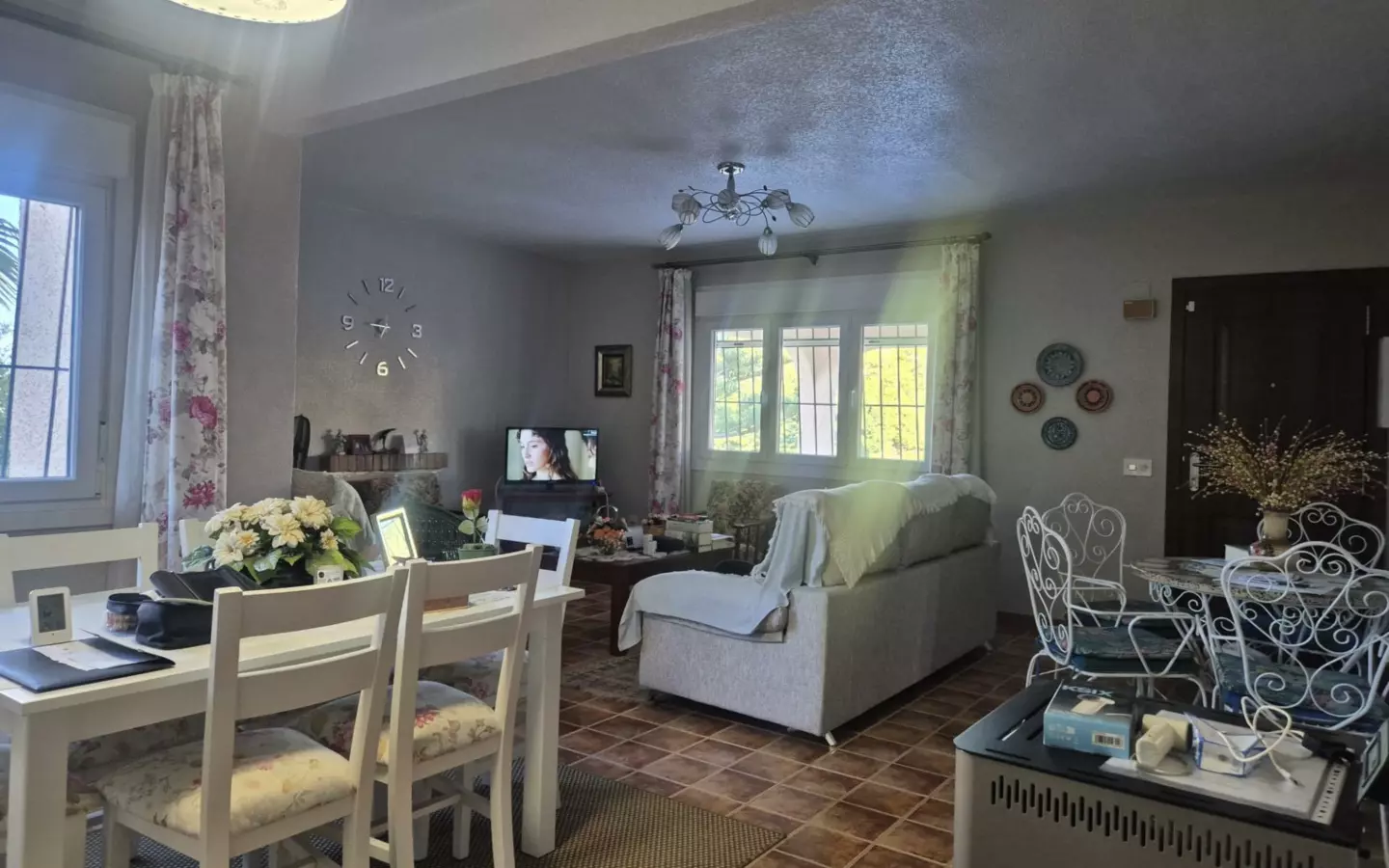 3-bedroom Villa In Torrevieja, Spain (201 M²)