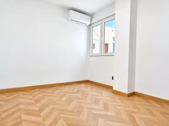 3-bedroom Apartment In Torrevieja, Spain (119 M²)