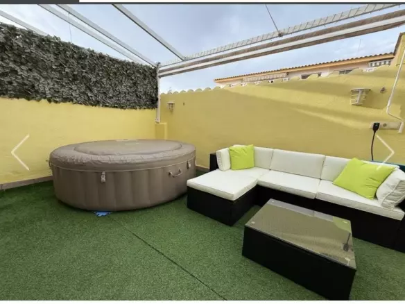 4-bedroom Town House In Orihuela Costa, Spain (145 M²)