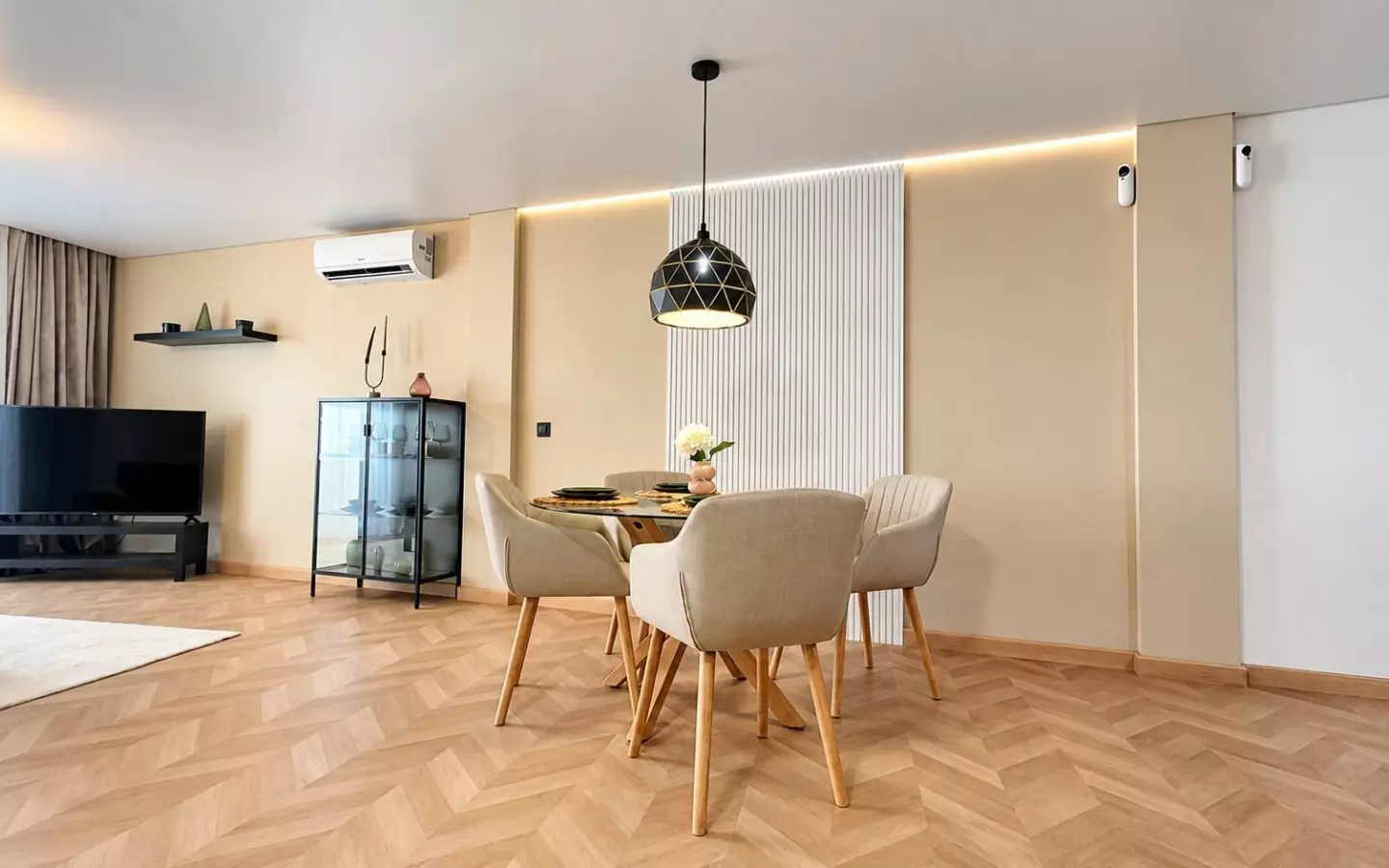 3-bedroom Apartment In Torrevieja, Spain (119 M²)