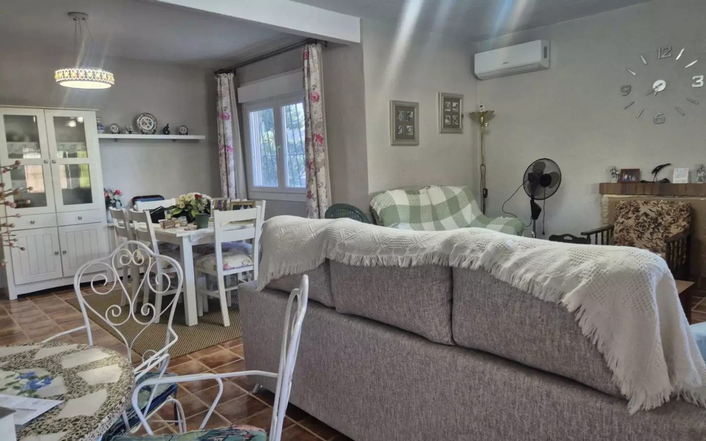 3-bedroom Villa In Torrevieja, Spain (201 M²)