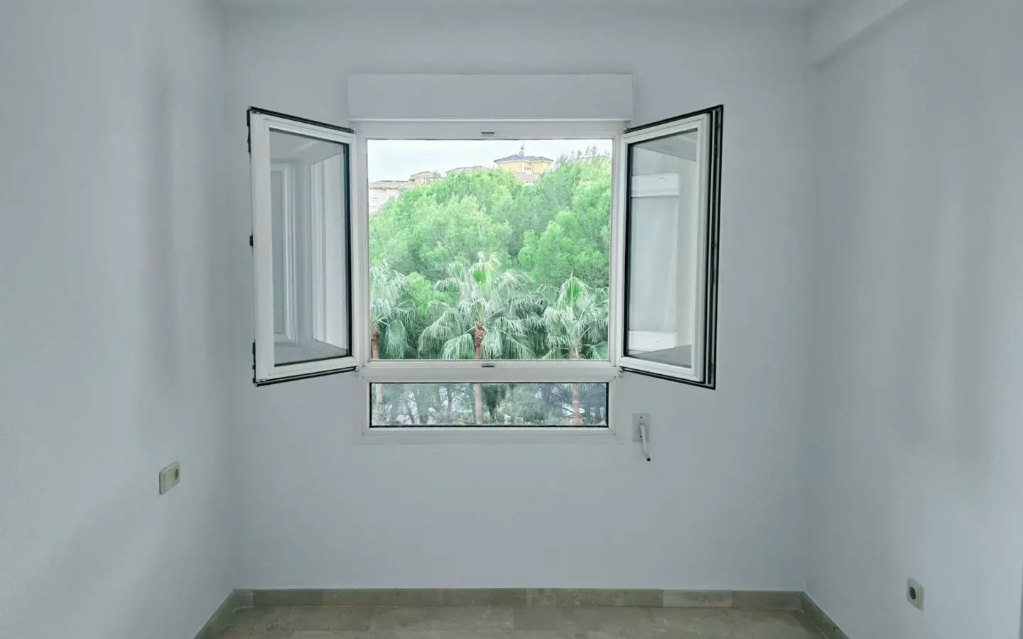 2-bedroom Apartment In Orihuela Costa, Spain (60 M²)