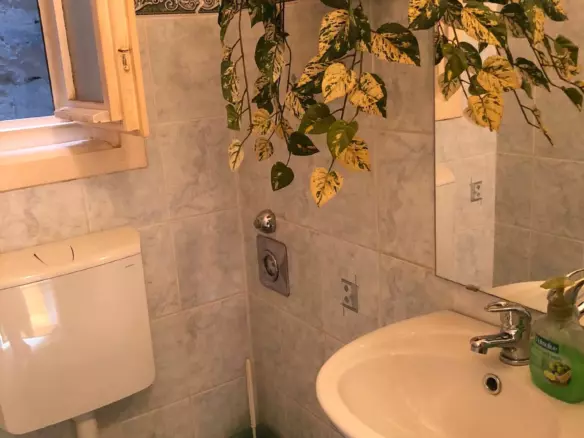 Grand Historic Budapest Apartment Near Oktogon – 117 Sqm – 5 Rooms – Conversion Potential