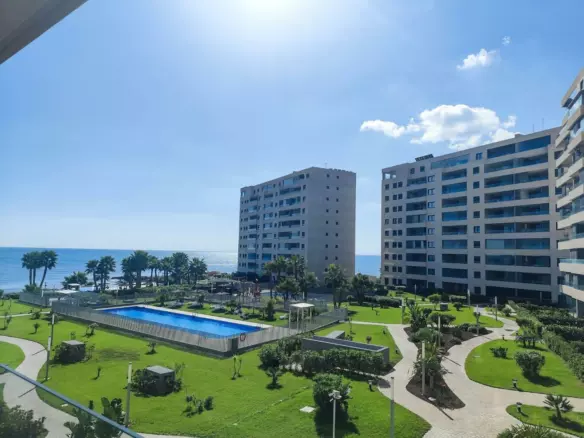 3-bedroom Apartment In Orihuela Costa, Spain (120 M²)