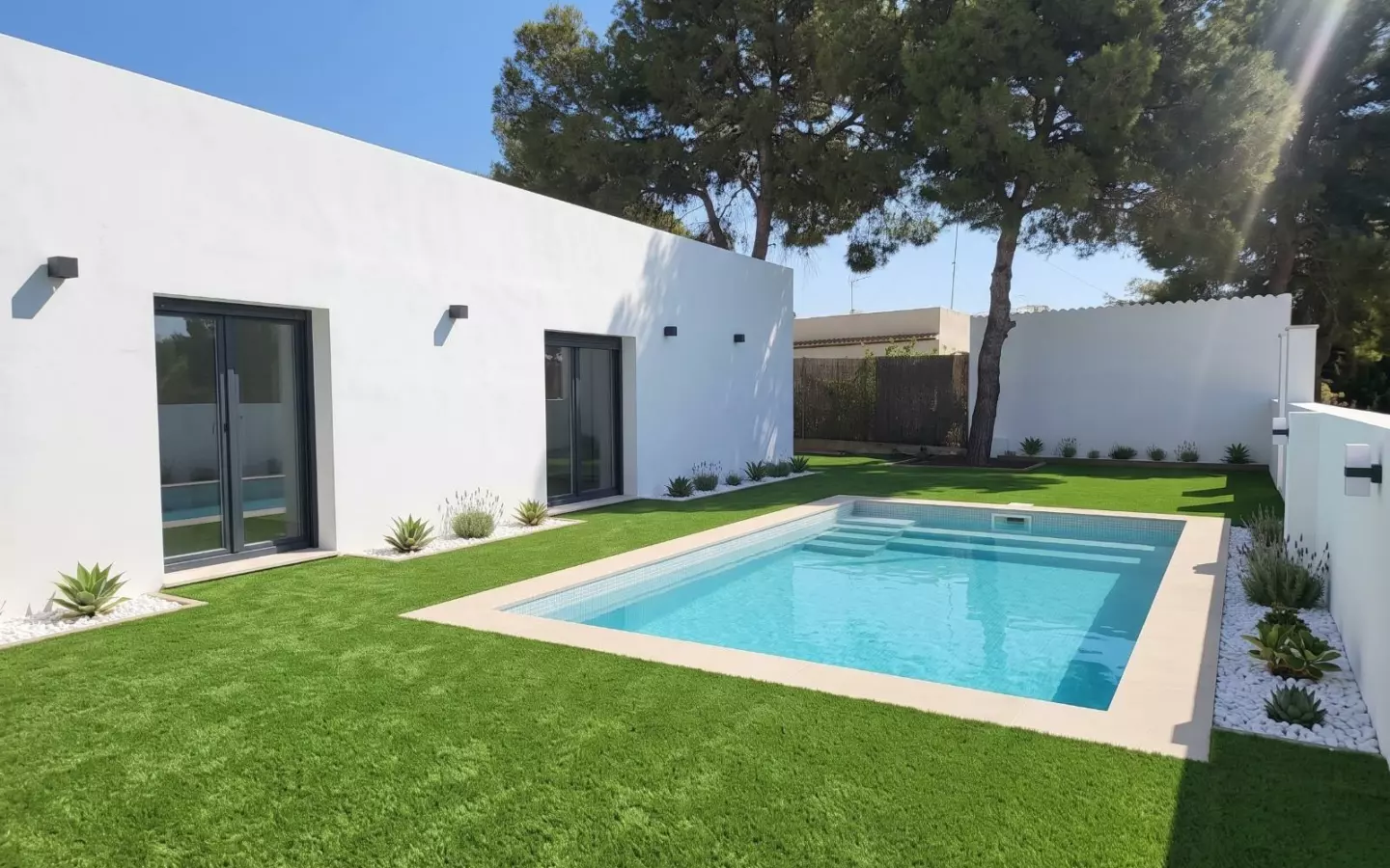 3-bedroom Villa In Torrevieja, Spain (110 M²)