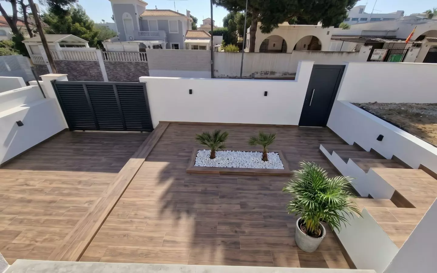3-bedroom Villa In Torrevieja, Spain (110 M²)