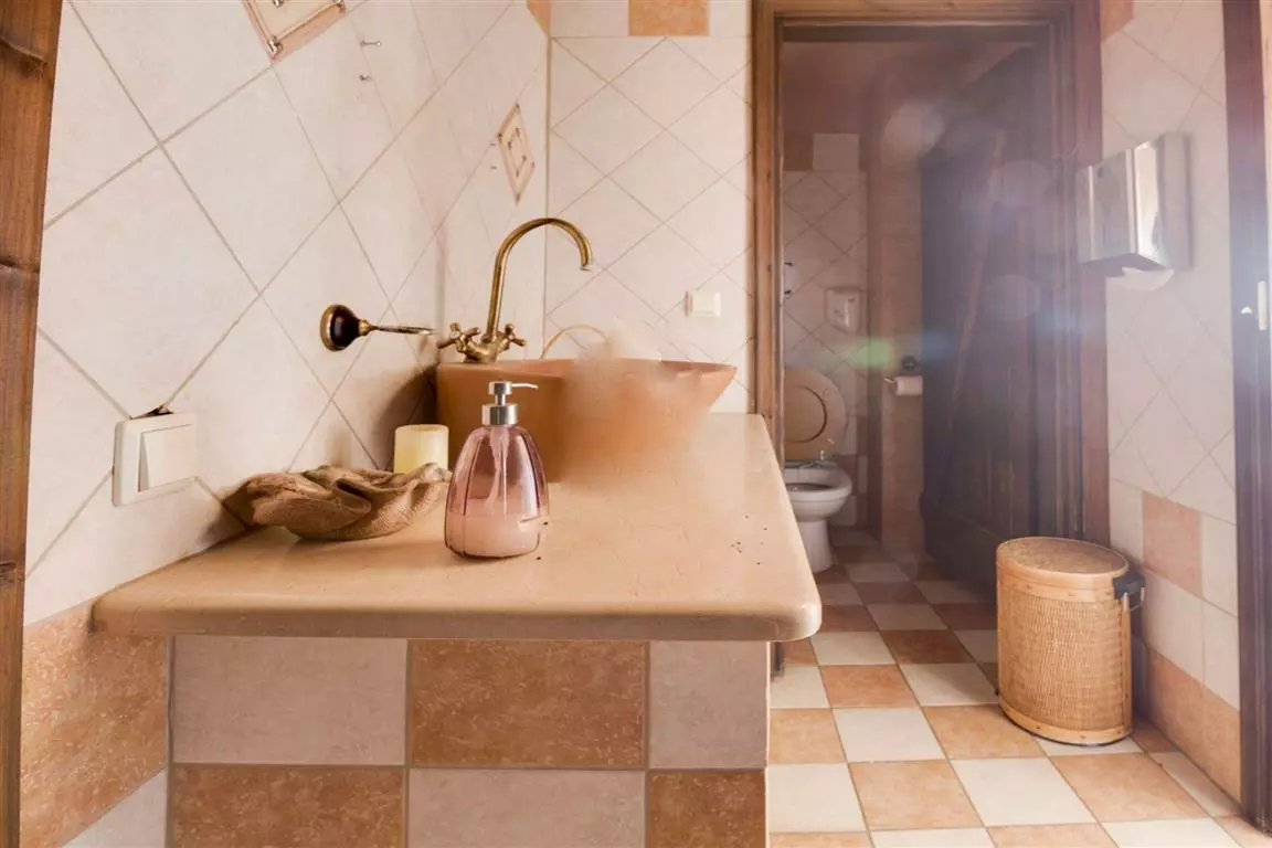 Commercial Property In Vasilika, Greece (160 M²)