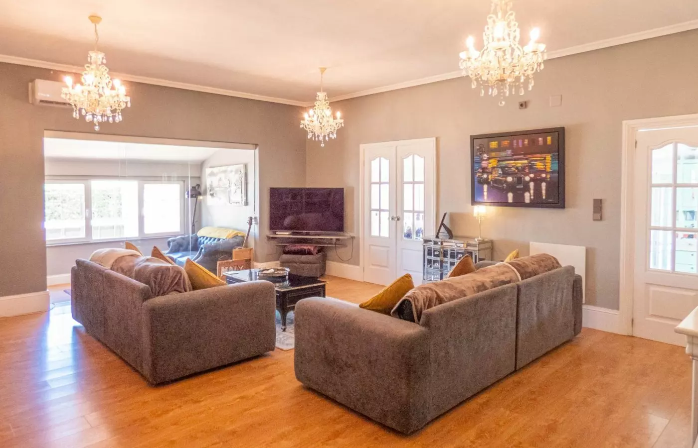 6-bedroom Villa In Rojales, Spain (440 M²)
