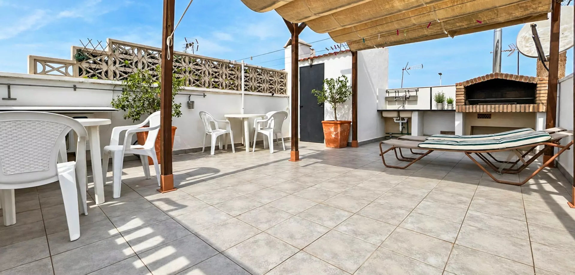 3-bedroom Bungalow In Torrevieja, Spain (95 M²)