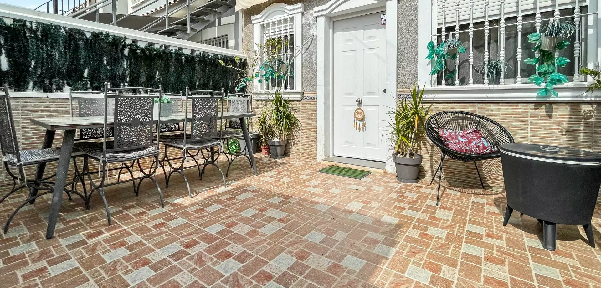 3-bedroom Bungalow In Torrevieja, Spain (95 M²)