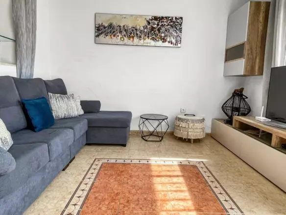 3-bedroom Bungalow In Torrevieja, Spain (95 M²)