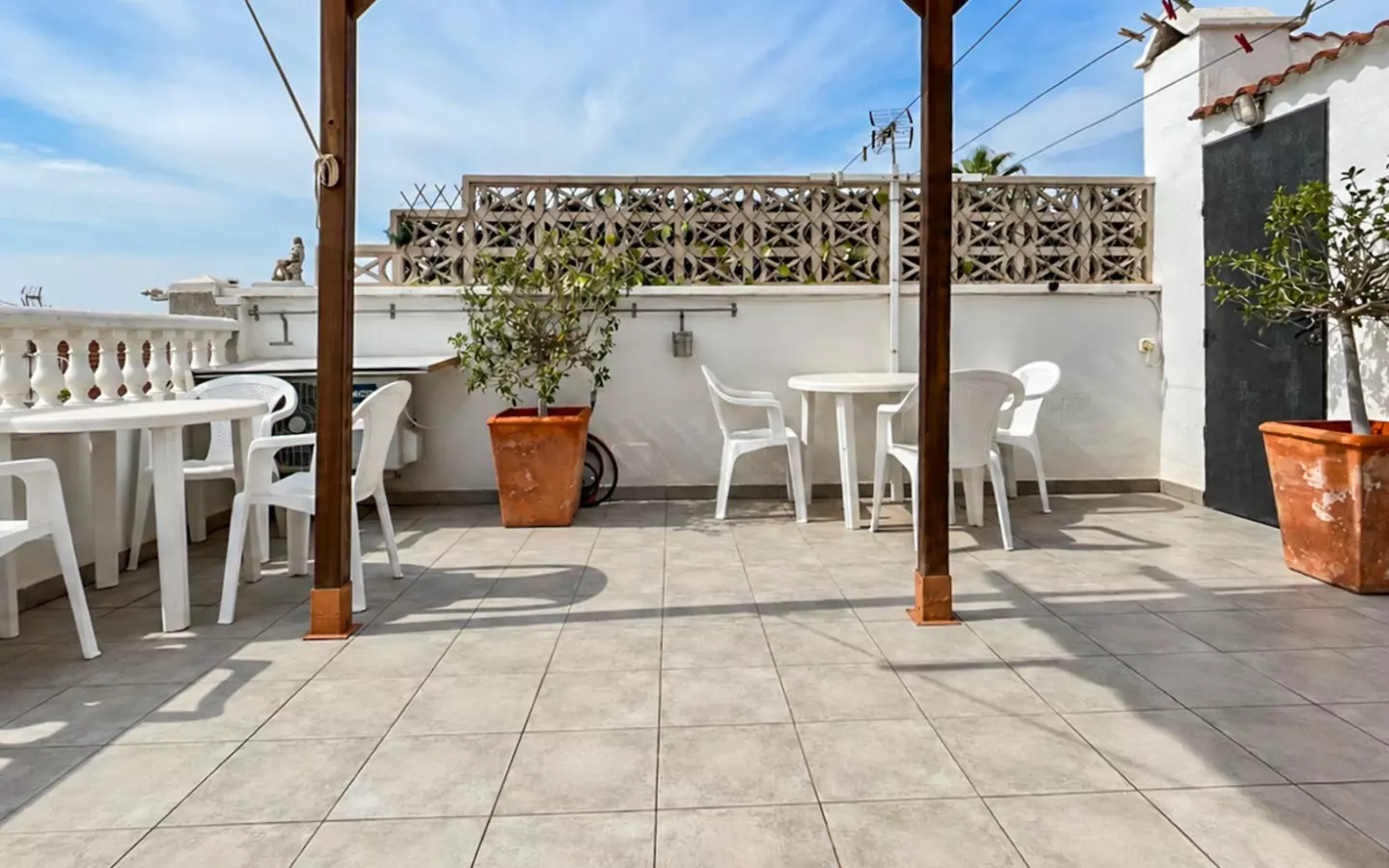 3-bedroom Bungalow In Torrevieja, Spain (95 M²)