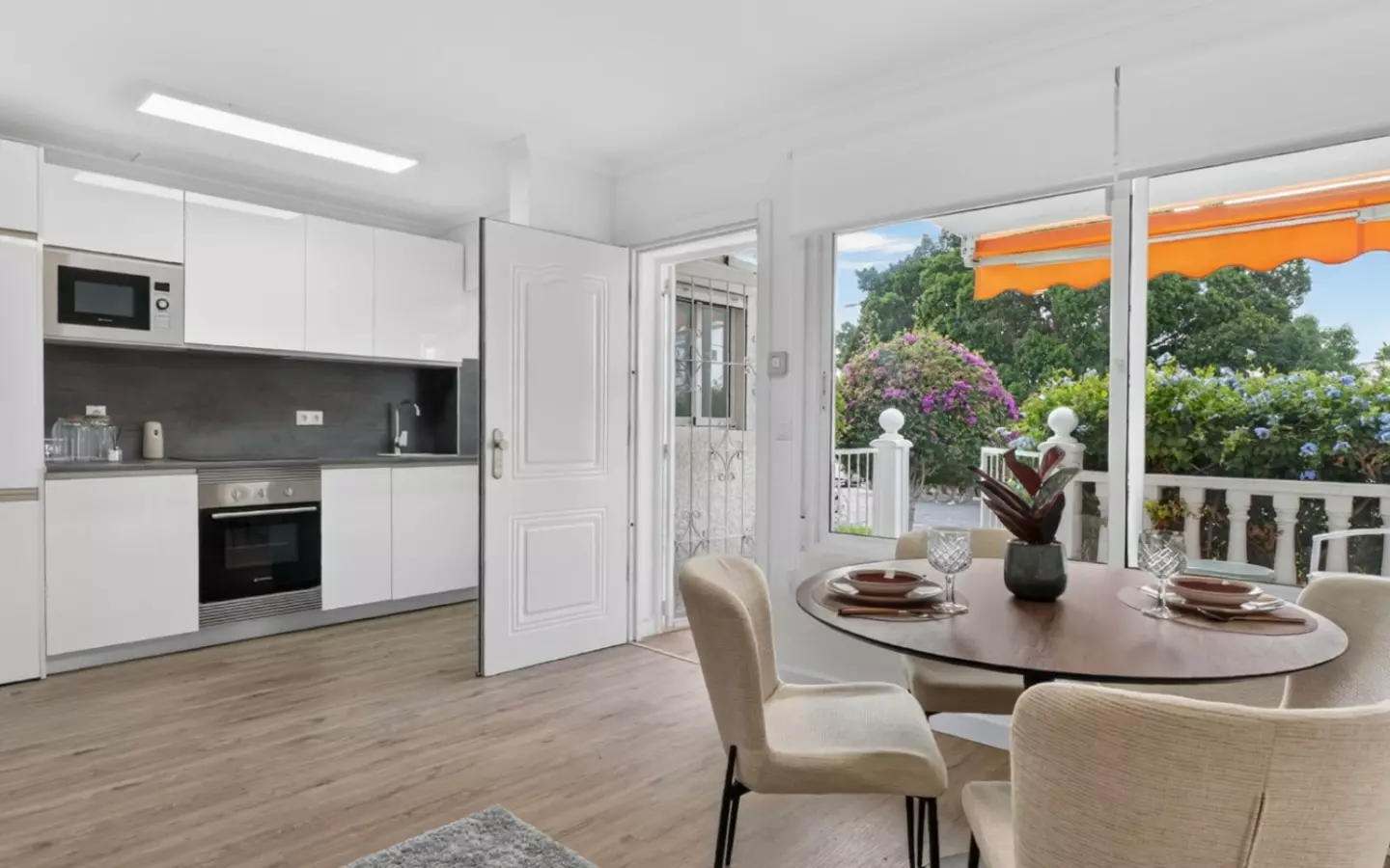 2-bedroom Apartment In Orihuela Costa, Spain (86 M²)