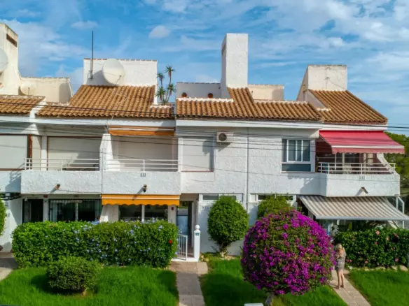 2-bedroom Apartment In Orihuela Costa, Spain (86 M²)