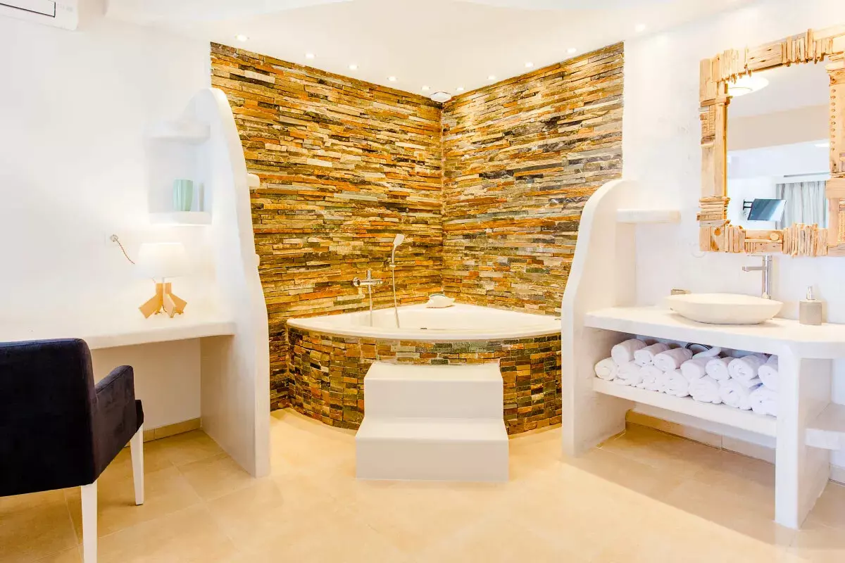 Exceptional 6-bedroom Luxury Villa With Heated Pool And Sea Views Near Kokkini Hani, Heraklion