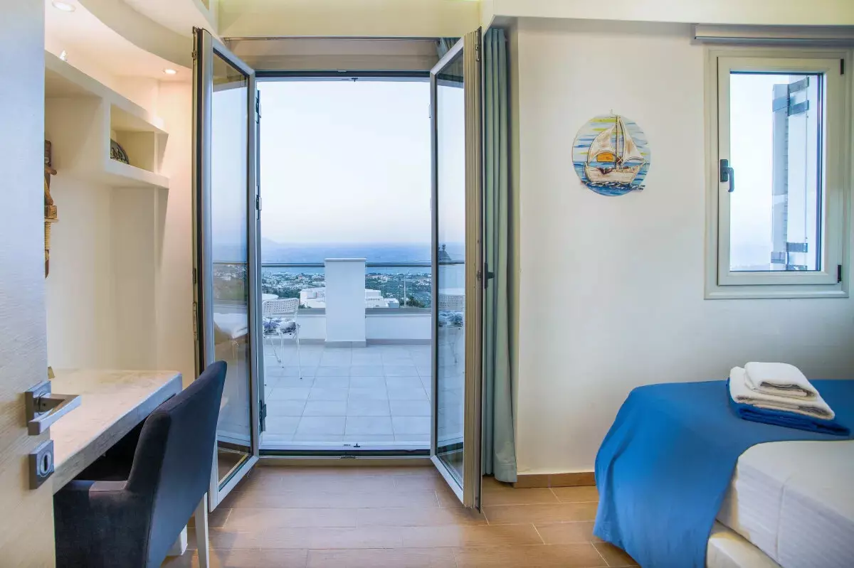 Exceptional 6-bedroom Luxury Villa With Heated Pool And Sea Views Near Kokkini Hani, Heraklion