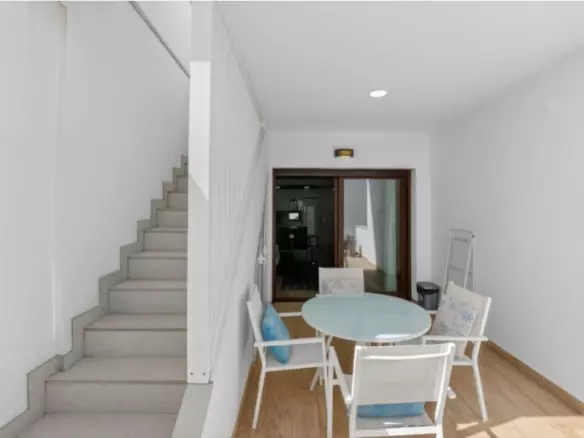 2-bedroom Penthouse In Torrevieja, Spain (79 M²)