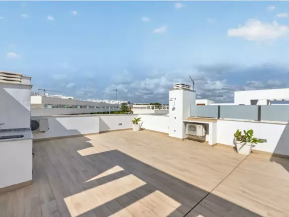2-bedroom Penthouse In Torrevieja, Spain (79 M²)