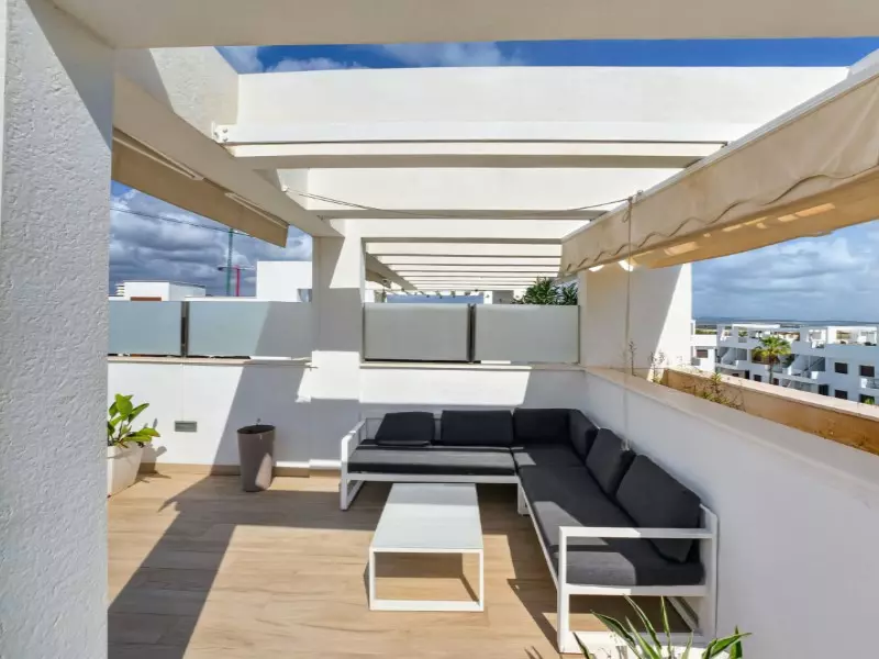 2-bedroom Penthouse In Torrevieja, Spain (79 M²)