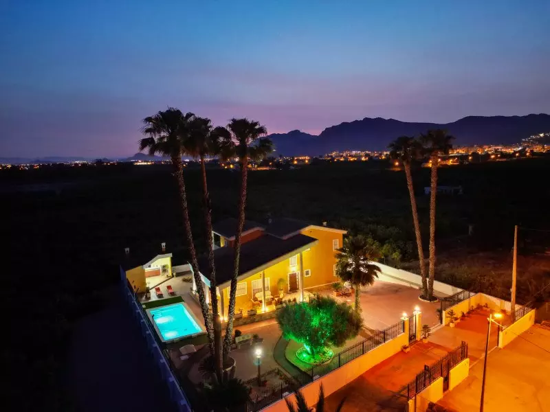 5-bedroom Villa In Orihuela, Spain (433 M²)