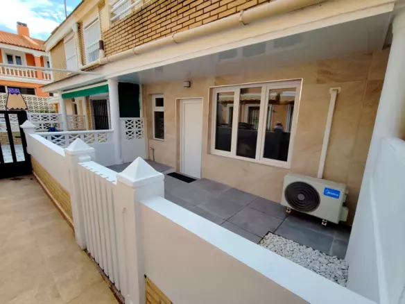 2-bedroom Apartment In Torrevieja, Spain (66 M²)
