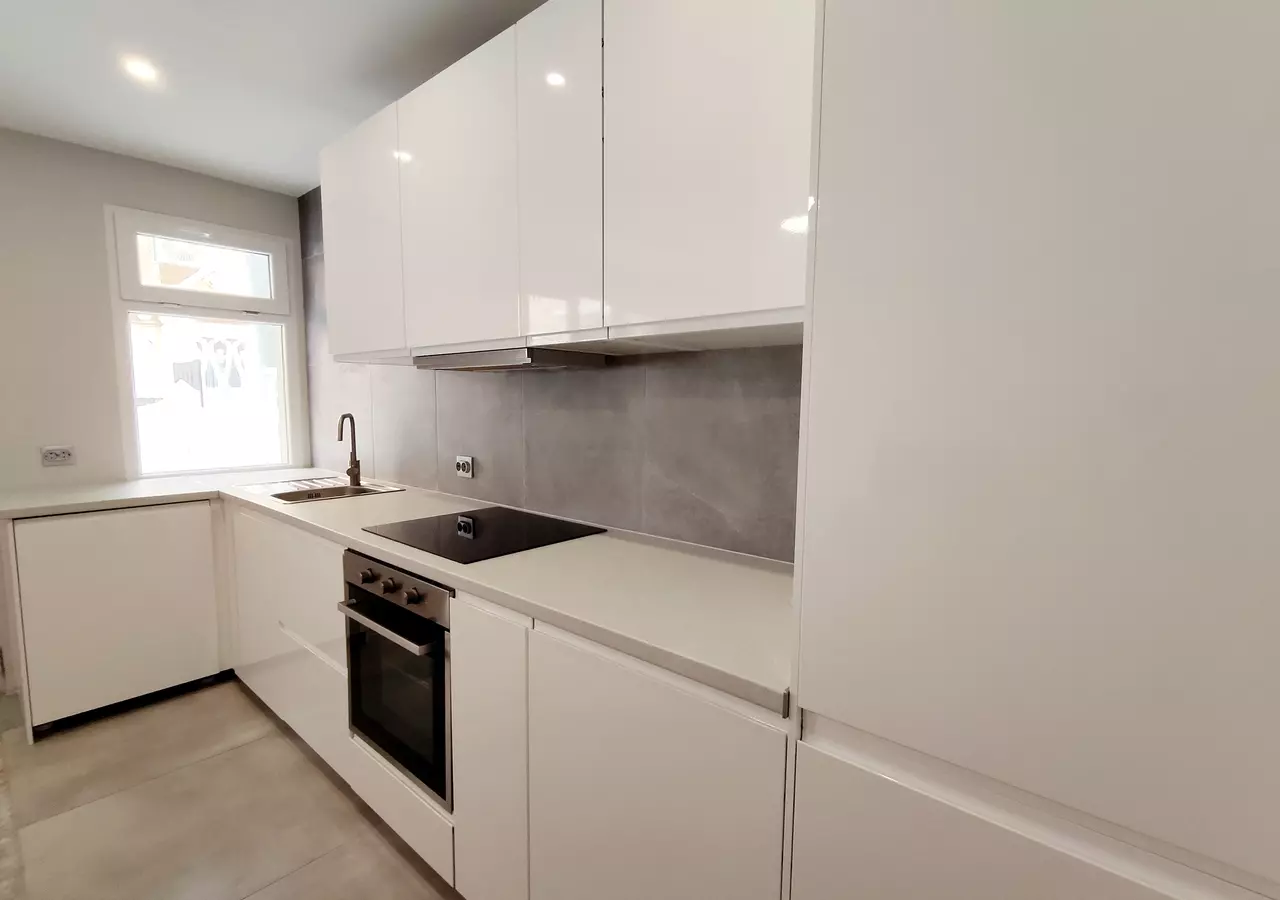 2-bedroom Apartment In Torrevieja, Spain (66 M²)
